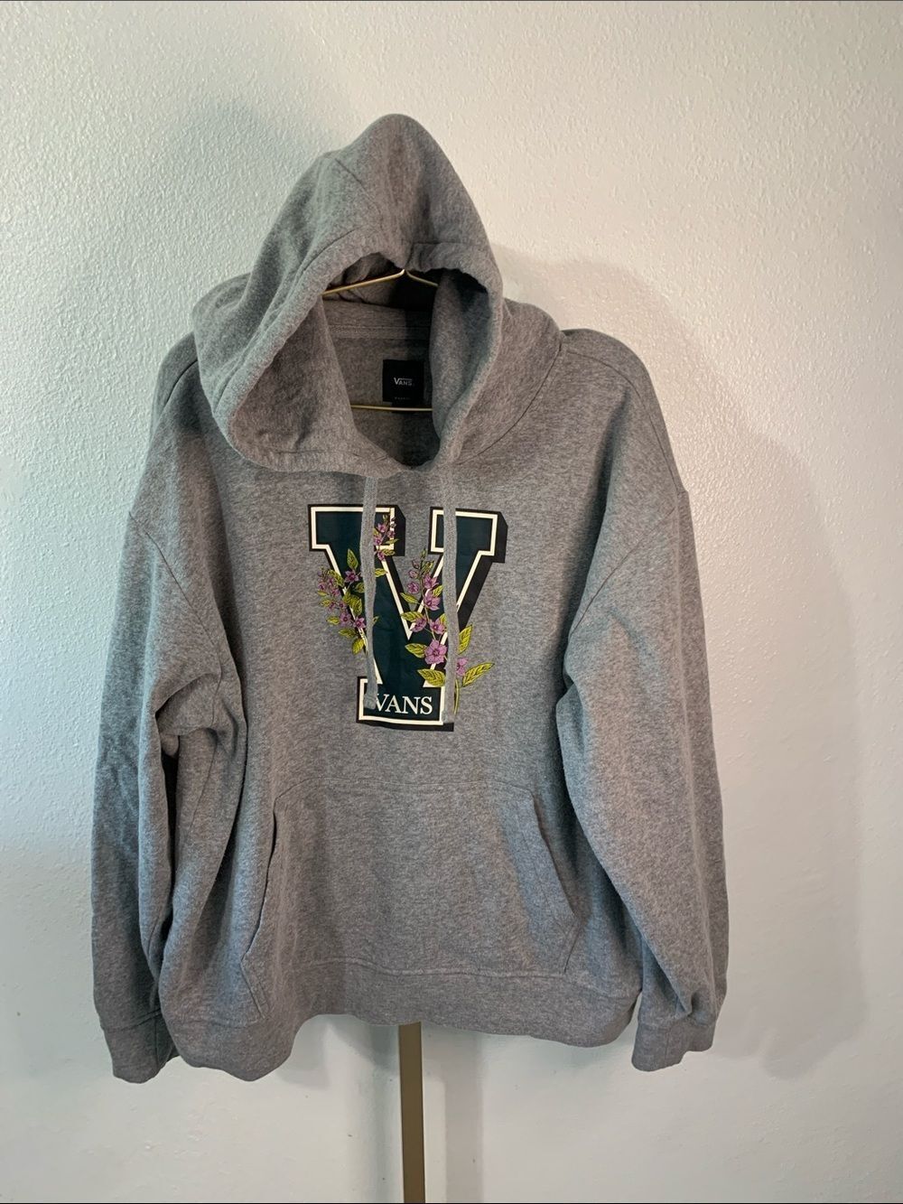 Vans Light Gray Pullover Hoodie with V logo- Size XL